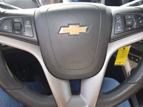 Used 2015 Chevrolet Sonic LT FWD image 12