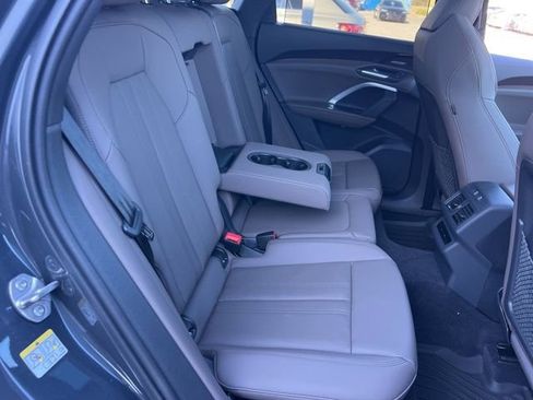 New 2025 Audi Q5 Premium Plus image 28