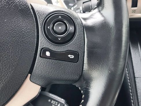 Used 2015 Lexus IS 250 AWD w/ Luxury Package image 26