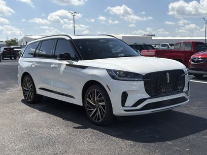 Used 2025 Lincoln Aviator Black Label w/ Jet Appearance Package