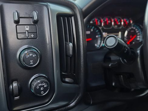 Used 2017 Chevrolet Silverado 2500 LT w/ LT Fleet Convenience Package AWD/4WD image 21