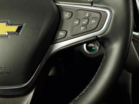 Used 2023 Chevrolet Equinox LT image 20