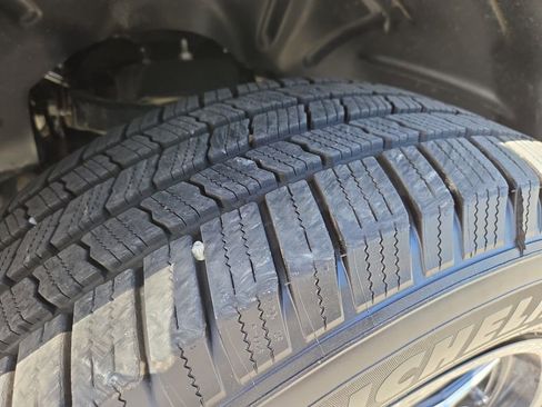 Certified 2020 RAM 1500 Laramie image 11