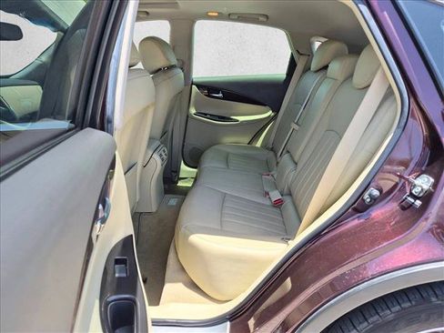 Used 2014 INFINITI QX50 Journey w/ Premium Package RWD image 19
