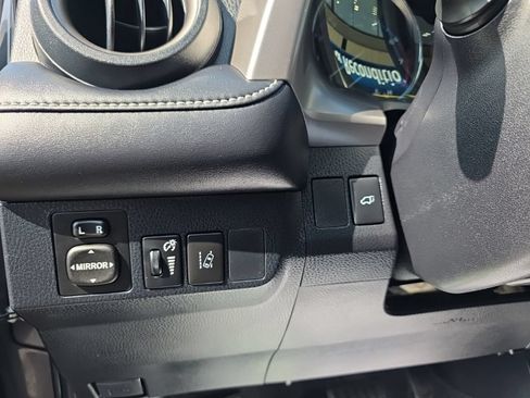 Used 2017 Toyota RAV4 Limited w/ Advanced Technology Package FWD image 38