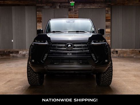 Used 2025 Lexus GX 550 image 4