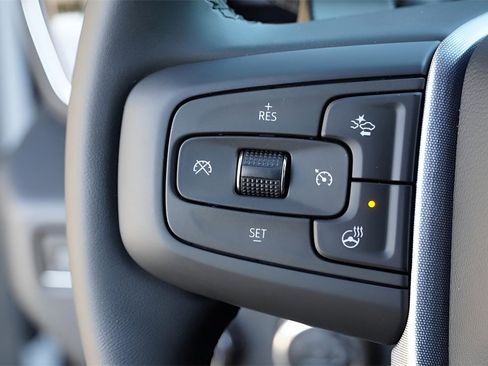 New 2026 GMC Sierra 1500 SLT image 15