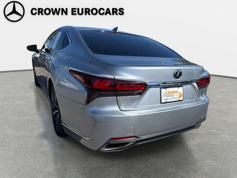Used 2021 Lexus LS 500 w/ Accessory Package (Z2) image 10