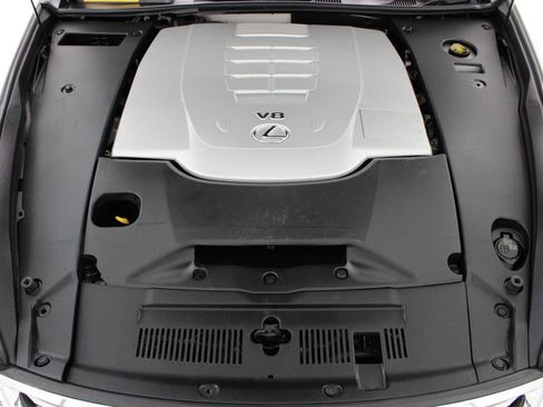 Used 2017 Lexus LS 460 w/ Comfort Package RWD image 77