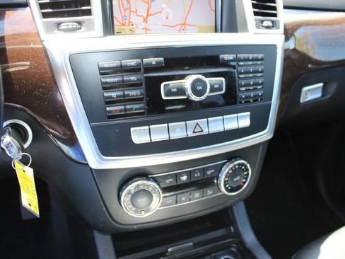 Used 2012 Mercedes-Benz ML 350 4MATIC image 17