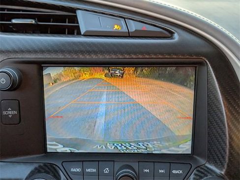 Used 2014 Chevrolet Corvette Stingray Coupe image 21