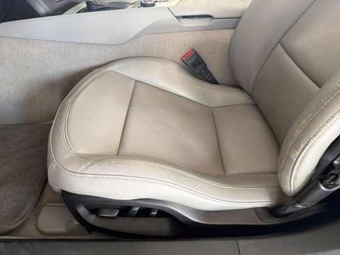 Used 2014 Chevrolet Corvette Stingray Convertible w/ 2LT Preferred Equipment Group image 21