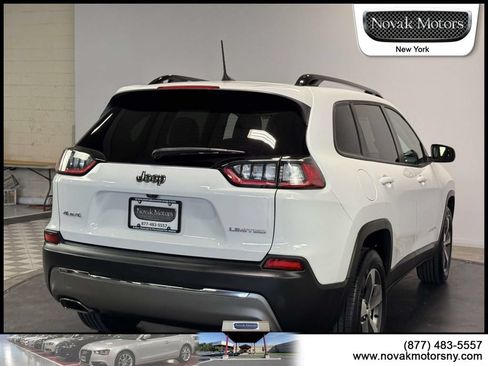 Used 2022 Jeep Cherokee Limited AWD/4WD image 10