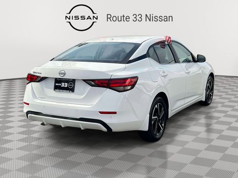 Used 2025 Nissan Sentra SV image 4