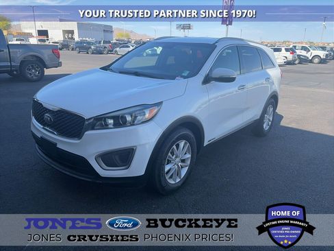Used 2016 Kia Sorento LX AWD/4WD image 1