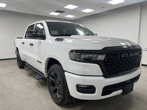 Used 2025 RAM 1500 Big Horn image 2