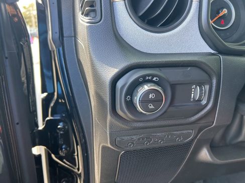 New 2026 Jeep Gladiator Sport AWD/4WD image 34