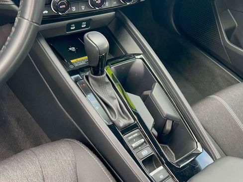 Used 2025 Honda Accord Sport image 17