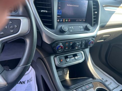 Used 2022 GMC Acadia SLE AWD/4WD image 17
