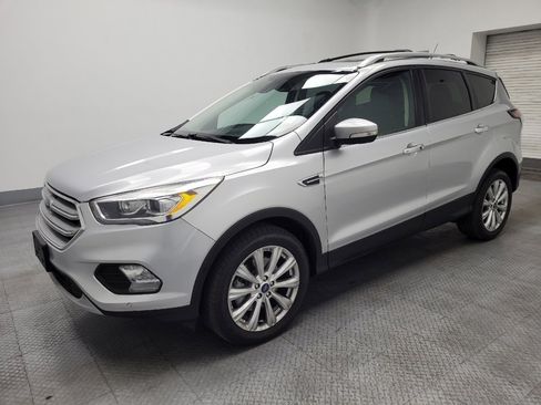 Used 2018 Ford Escape Titanium AWD/4WD image 2