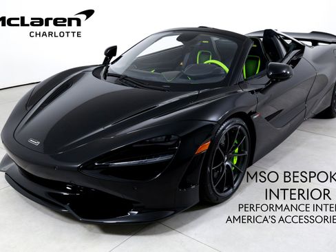 New 2026 McLaren 750S Spider RWD image 1