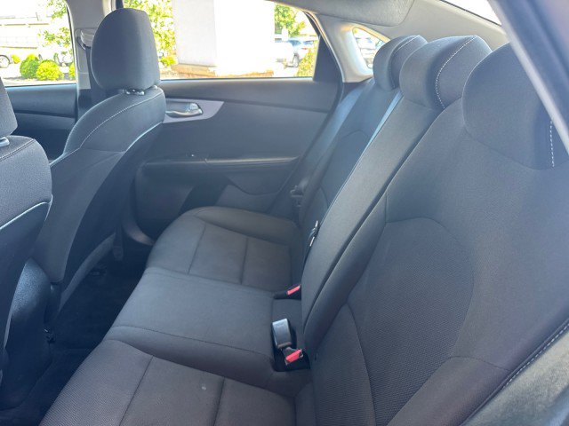 Used 2023 Kia Forte LXS FWD image 7