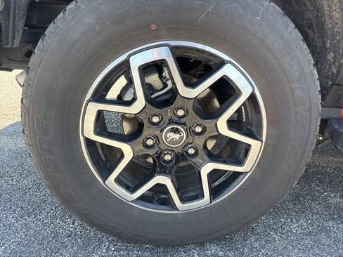 Used 2024 Ford Bronco Outer Banks AWD/4WD image 9