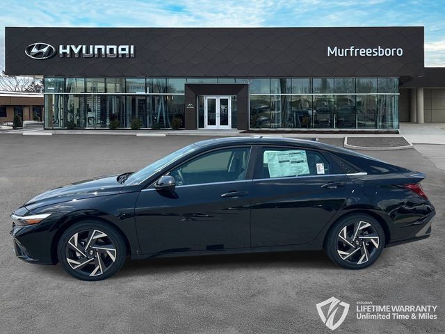New 2026 Hyundai Elantra Limited FWD image 8