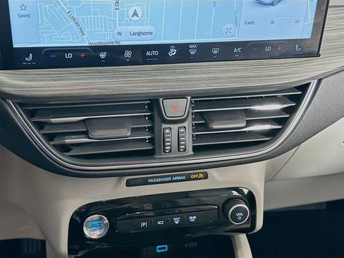 Used 2023 Ford Escape Platinum w/ Premium Technology Package FWD image 17