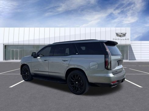 Certified 2024 Cadillac Escalade Sport w/ LPO, ONYX Package AWD/4WD image 4