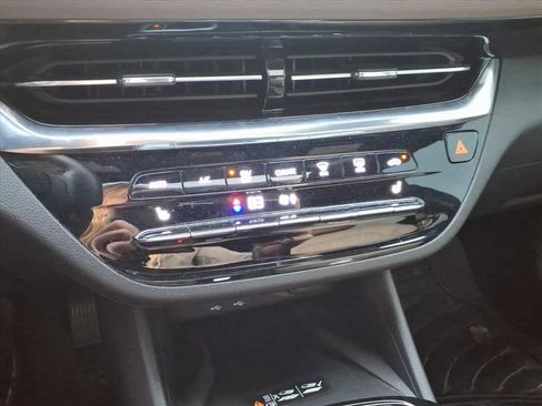 Used 2024 Buick Envista Avenir image 16