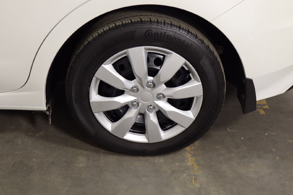 Used 2019 Subaru Impreza 2.0i AWD/4WD image 38