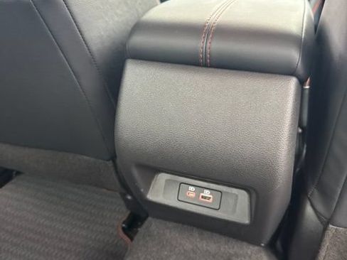 Certified 2025 Nissan Altima 2.5 SR FWD image 17
