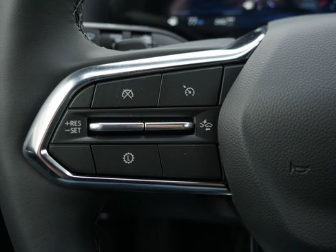 New 2026 Chevrolet Equinox LT image 13