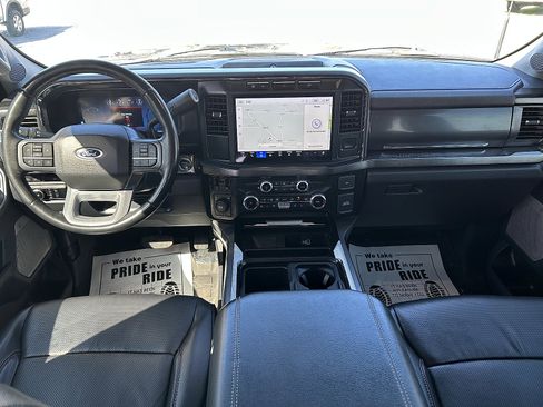 Used 2023 Ford F250 Lariat w/ Sport Appearance Package image 8