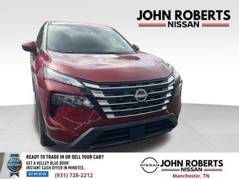 Certified 2026 Nissan Rogue SV FWD image 4