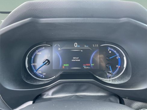 Used 2023 Toyota RAV4 XLE image 32