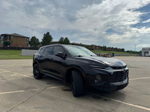 Used 2022 Chevrolet Blazer RS FWD image 2