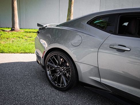 Used 2023 Chevrolet Camaro ZL1 image 15