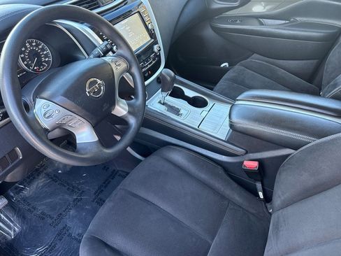 Used 2017 Nissan Murano S w/ Navigation Package image 4