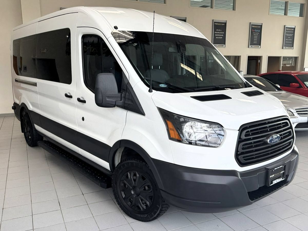 Used 2017 Ford Transit 150 148 Medium Roof RWD image 7
