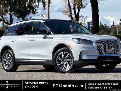 Used 2025 Lincoln Corsair AWD w/ Equipment Group 101A image 1