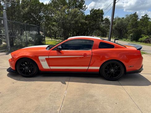 Used 2012 Ford Mustang Boss 302 w/ Boss 302 Accessory Pkg RWD image 7