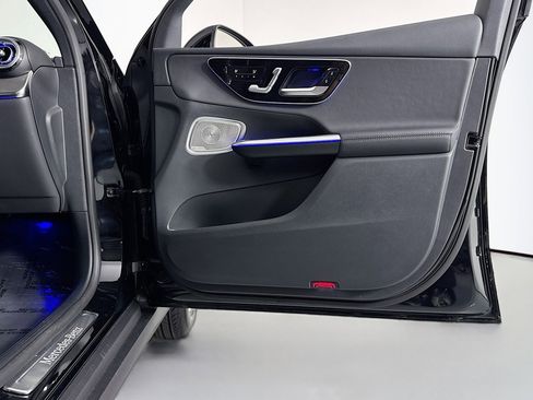 Certified 2026 Mercedes-Benz GLC 300 image 23