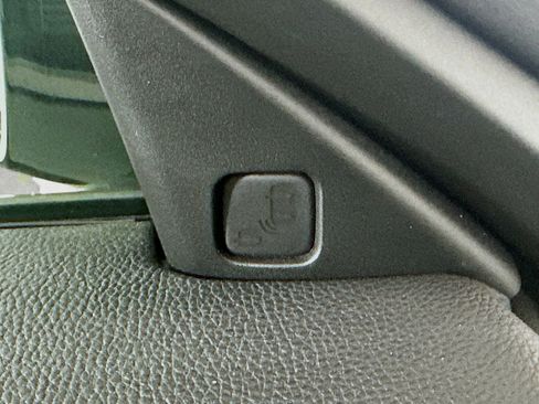 Used 2023 Acura TLX w/ Technology Package FWD image 16