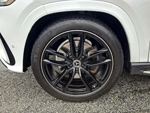 Used 2024 Mercedes-Benz GLS 580 4MATIC w/ Warmth & Comfort Package image 7