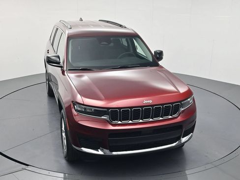 Used 2023 Jeep Grand Cherokee L Laredo w/ Luxury Tech Group I AWD/4WD image 40