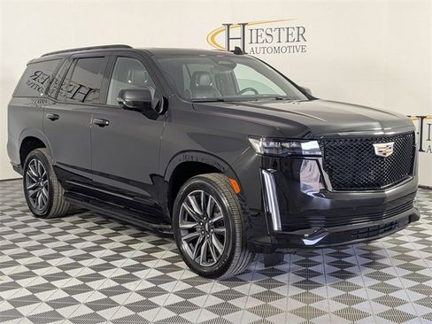 Used 2024 Cadillac Escalade Sport image 2