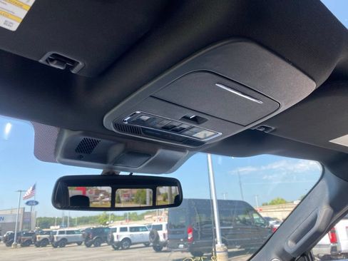 Used 2022 Ford F150 Platinum w/ Equipment Group 701A High AWD/4WD image 26