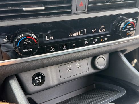 Certified 2026 Nissan Rogue SV AWD/4WD image 29